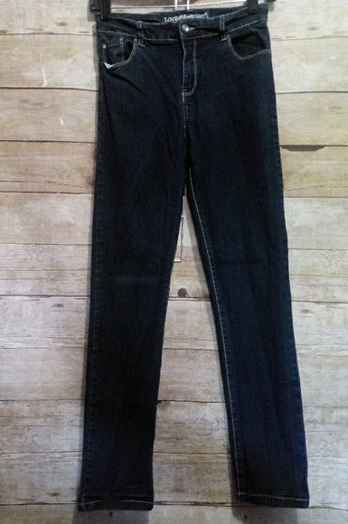 Love @ first sight blue jeans with embroidery - Picture 2 of 8